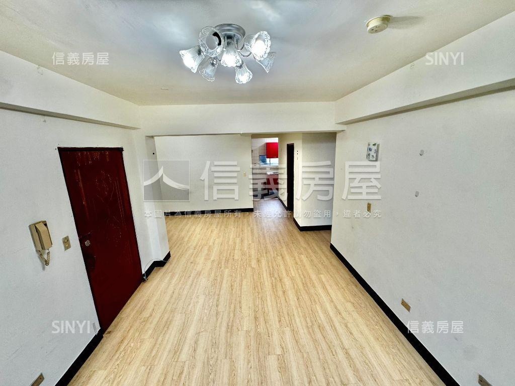近中國醫３樓前後陽台房屋室內格局與周邊環境