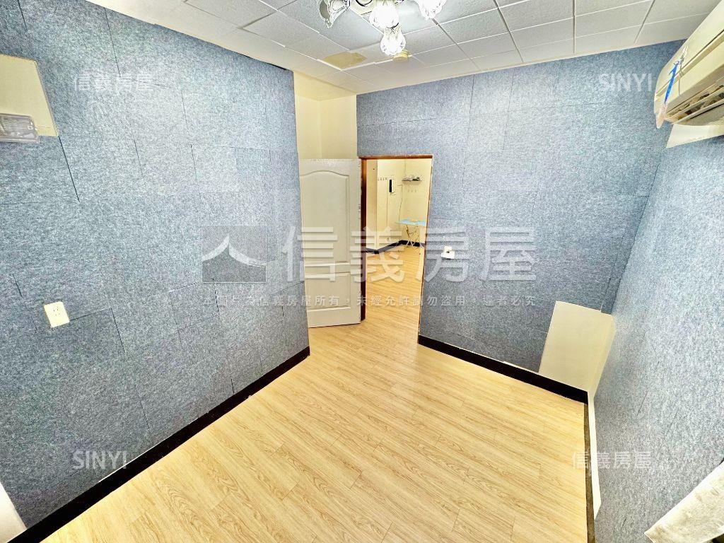 近中國醫３樓前後陽台房屋室內格局與周邊環境