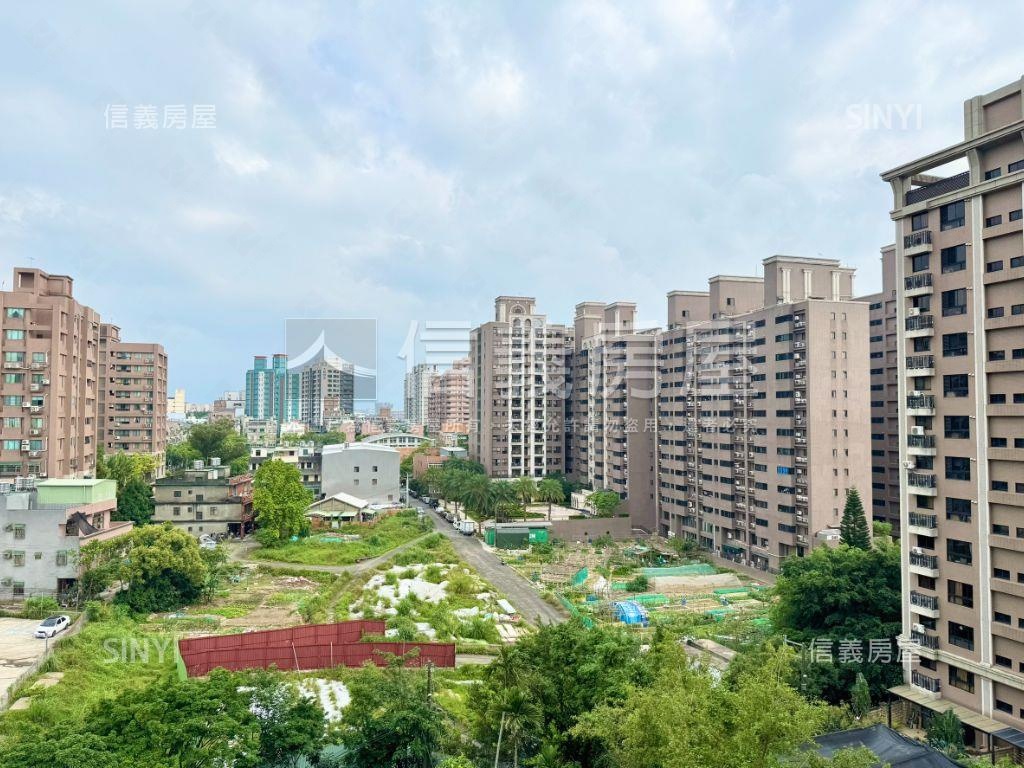 稀有釋出三房雙車位看這裡房屋室內格局與周邊環境