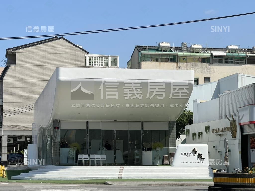 屋齡約１４年美透店房屋室內格局與周邊環境