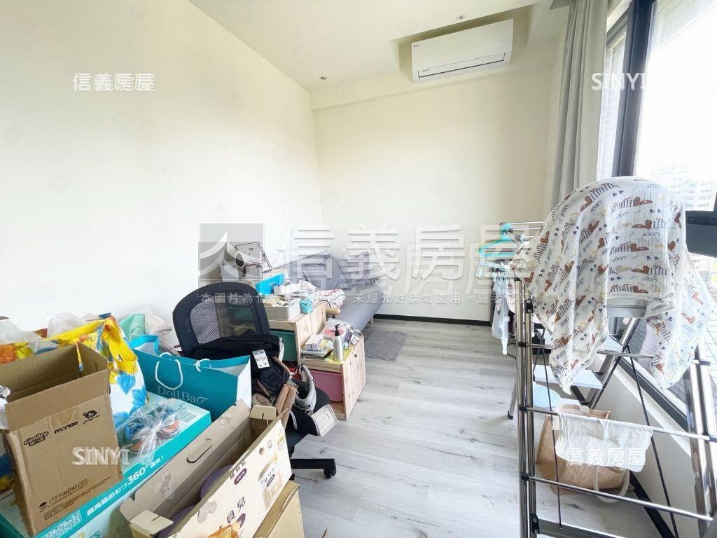 新潤陽光裝潢雙陽台三房房屋室內格局與周邊環境