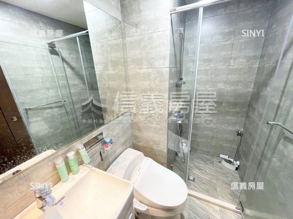 新潤陽光裝潢雙陽台三房房屋室內格局與周邊環境