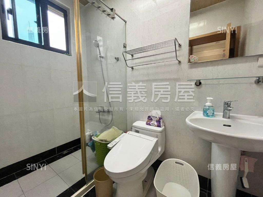 慕朵微風大露臺三房兩車位房屋室內格局與周邊環境