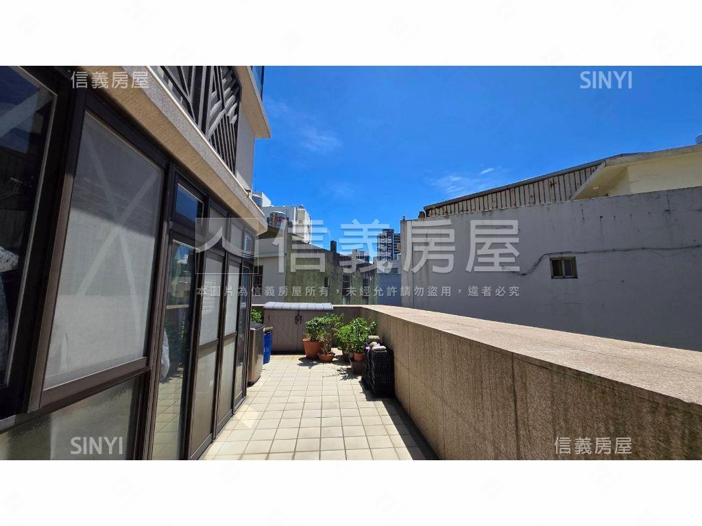 慕朵微風大露臺三房兩車位房屋室內格局與周邊環境