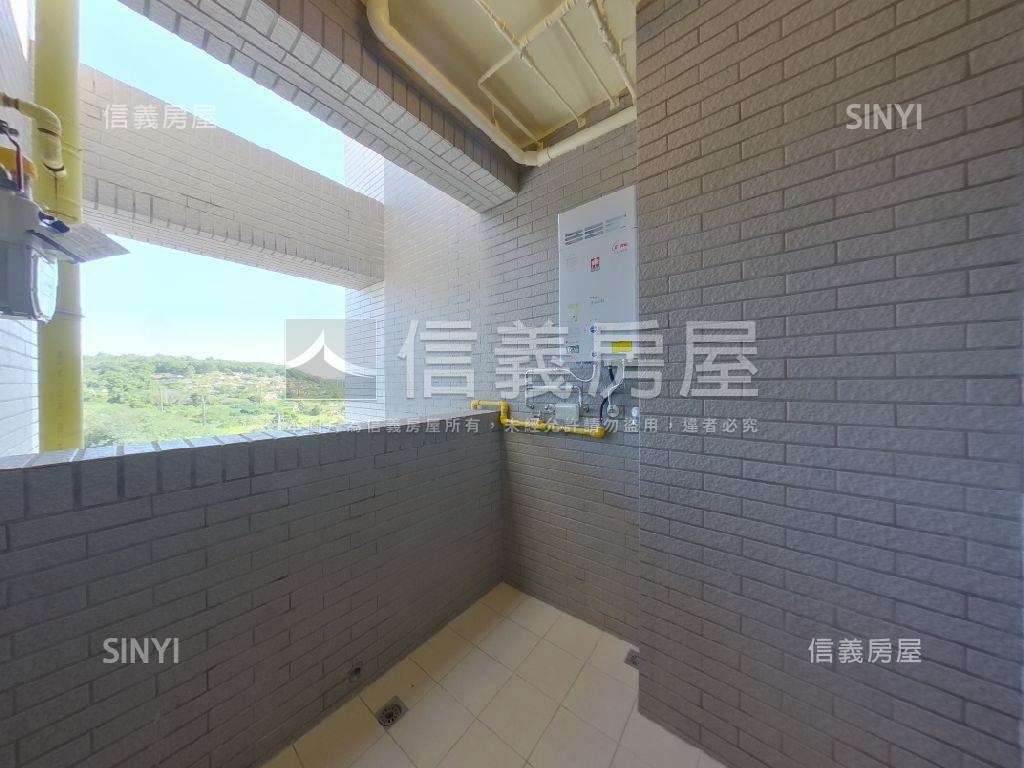 美麗人生挑高大空間＋平車房屋室內格局與周邊環境