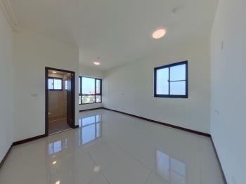 美麗人生挑高大空間＋平車