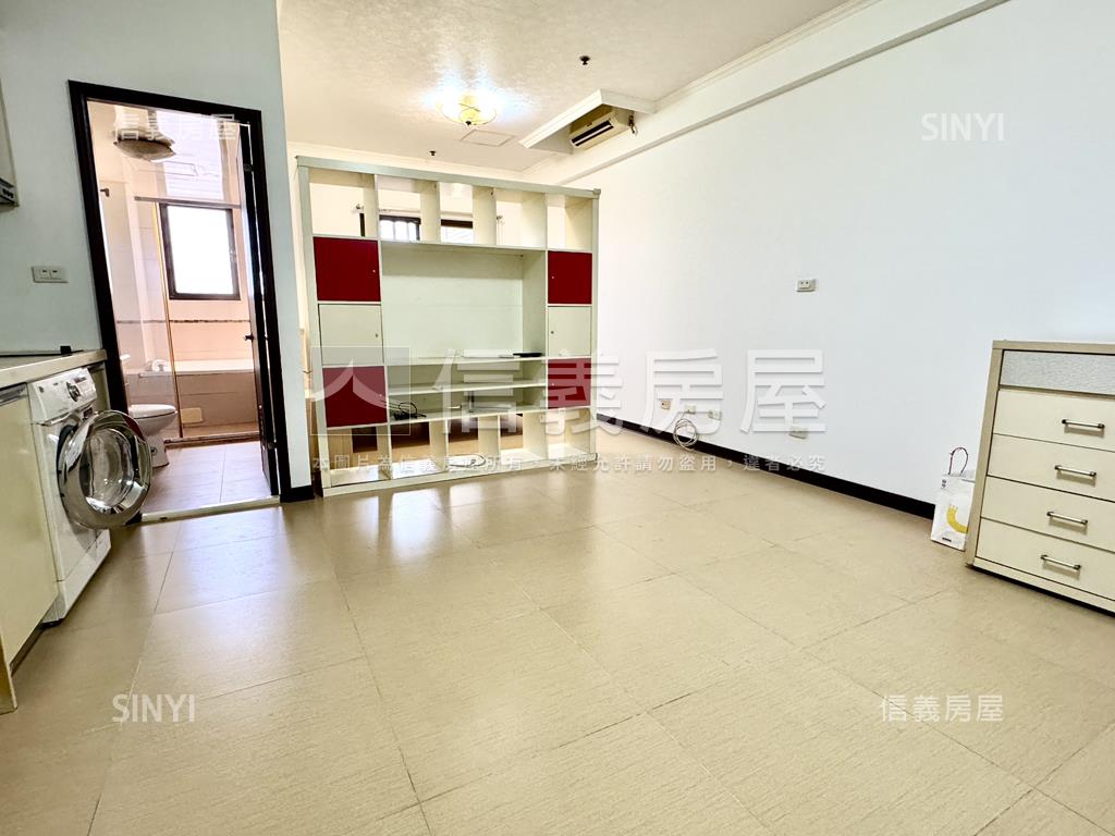 未來１房１聽平面車位房屋室內格局與周邊環境