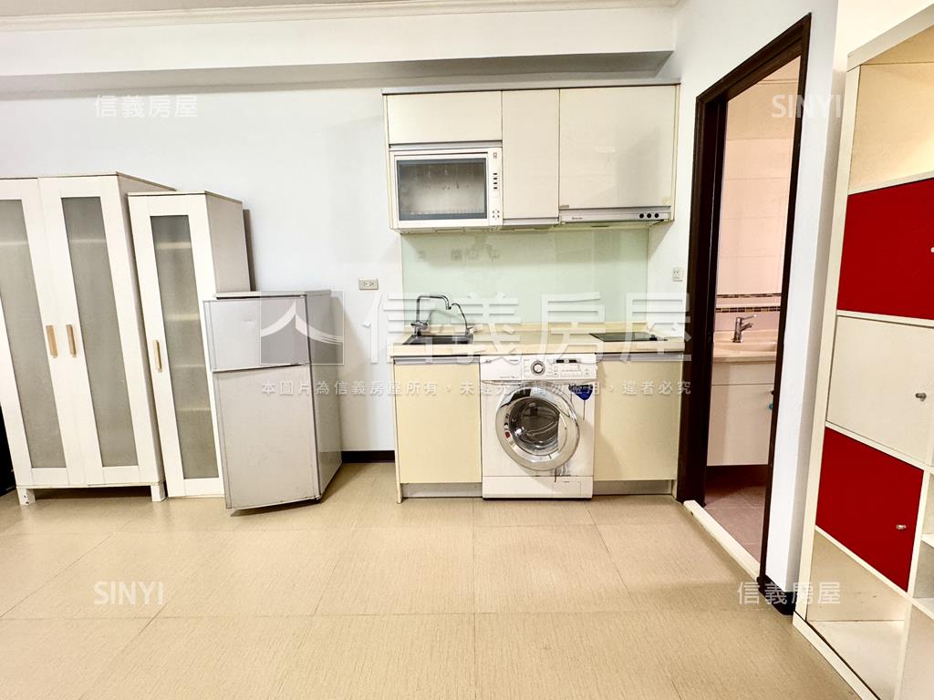 未來１房１聽平面車位房屋室內格局與周邊環境