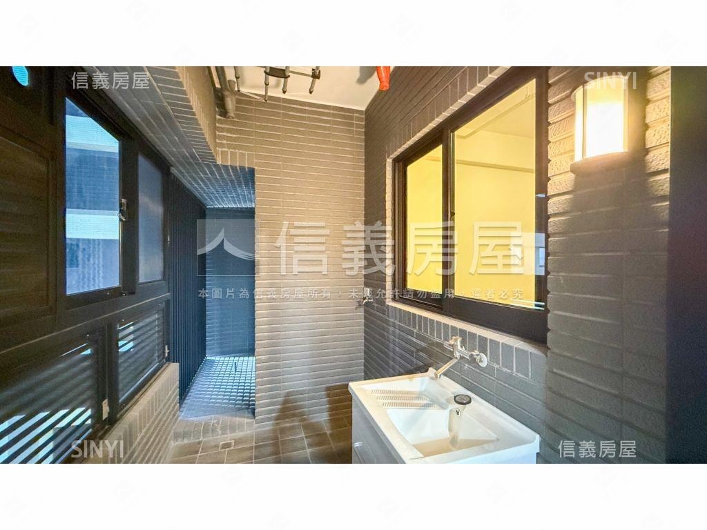 ★敦美近捷運宅四房雙車急房屋室內格局與周邊環境
