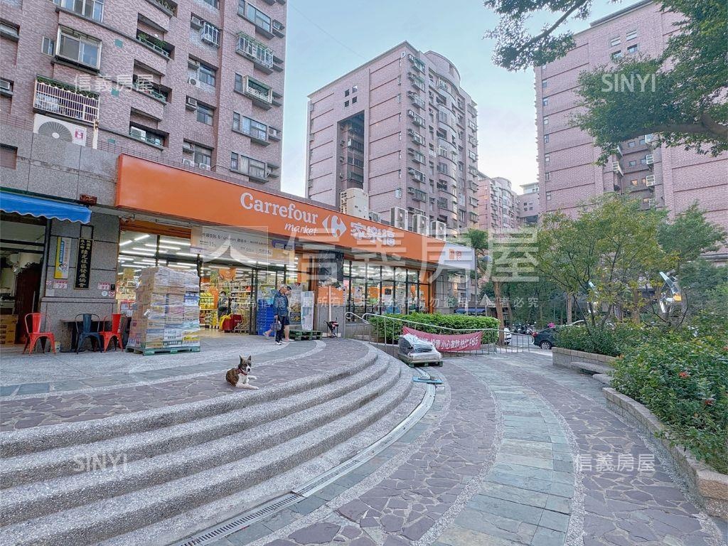 近未來棕線陸光大三房車位房屋室內格局與周邊環境