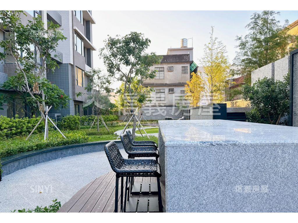 大景首席庭院三房雙車位房屋室內格局與周邊環境