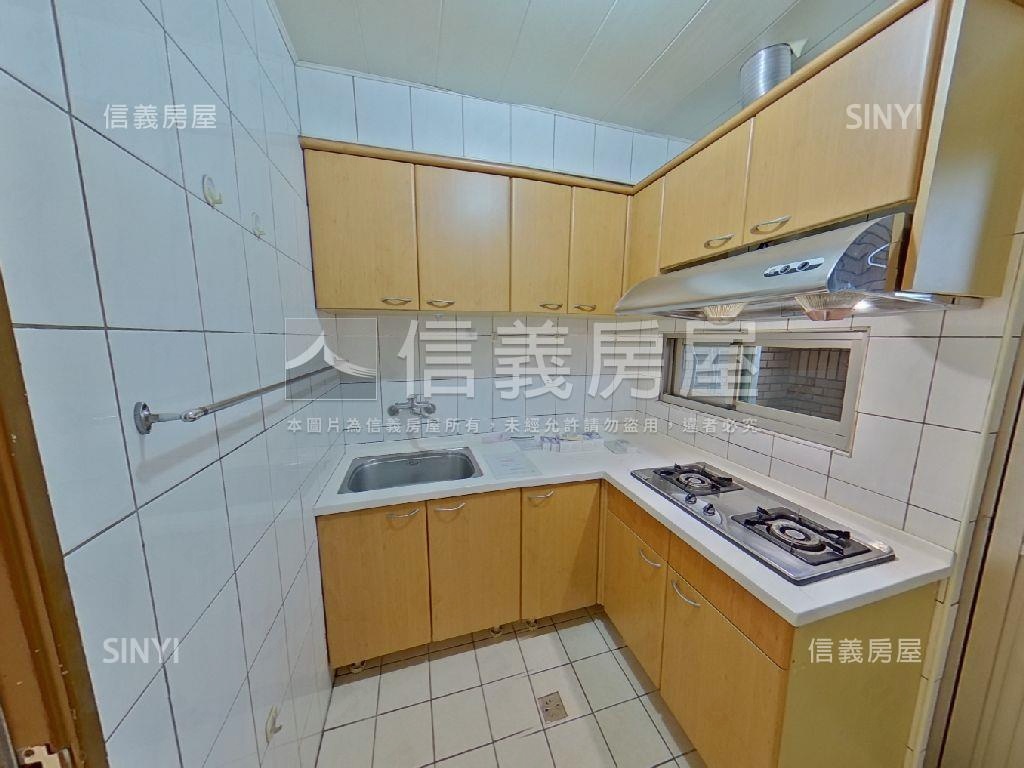 近三民高中發現新大陸房屋室內格局與周邊環境