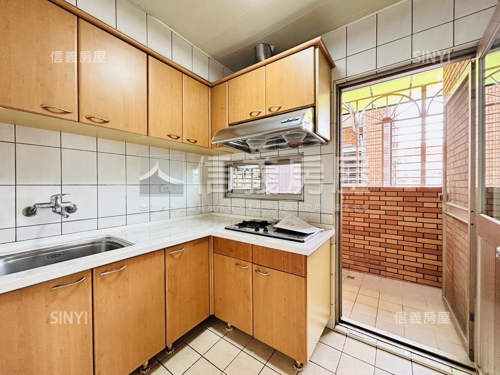 近三民高中發現新大陸房屋室內格局與周邊環境