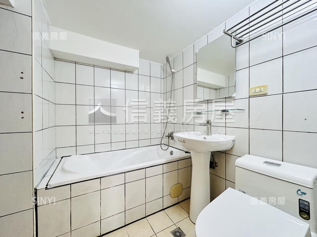 近三民高中發現新大陸房屋室內格局與周邊環境