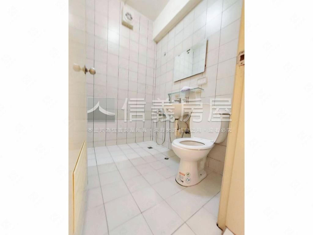 首購三房採光戶房屋室內格局與周邊環境