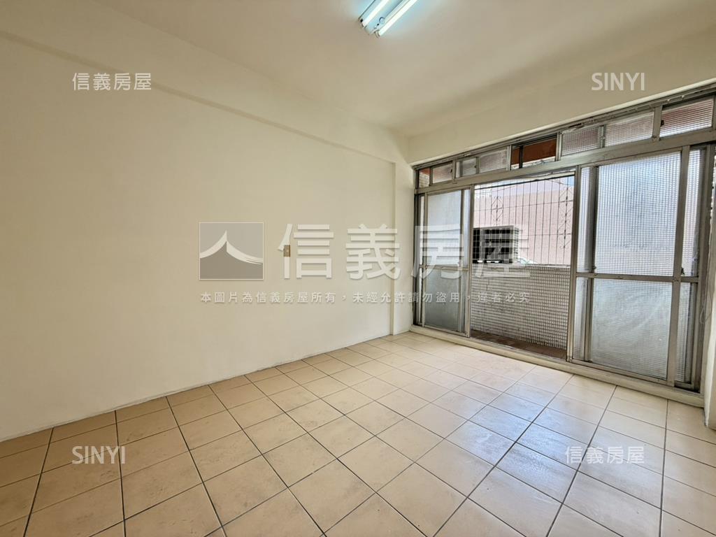 低總價！南區二樓美寓房屋室內格局與周邊環境