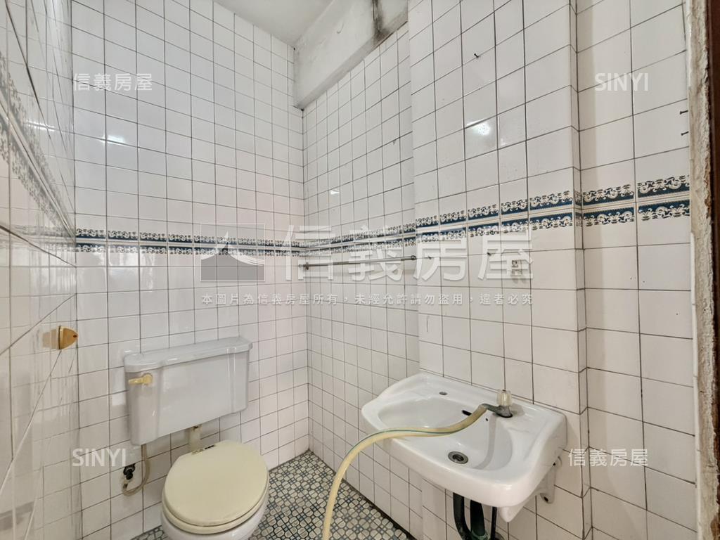 低總價！南區二樓美寓房屋室內格局與周邊環境