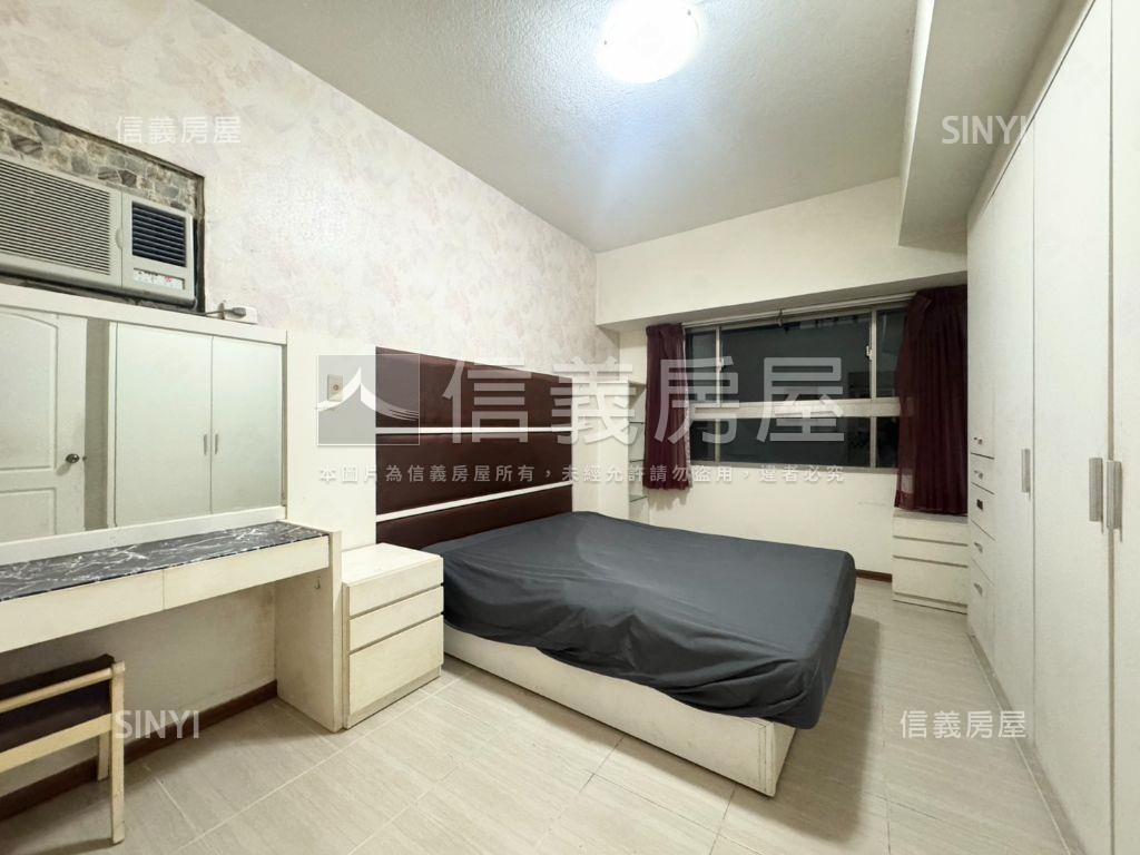 公園芳鄰美裝兩房房屋室內格局與周邊環境