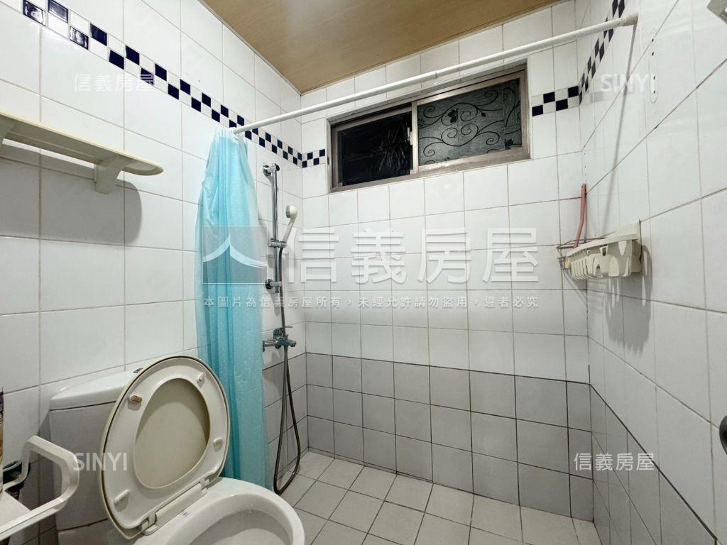 公園芳鄰美裝兩房房屋室內格局與周邊環境