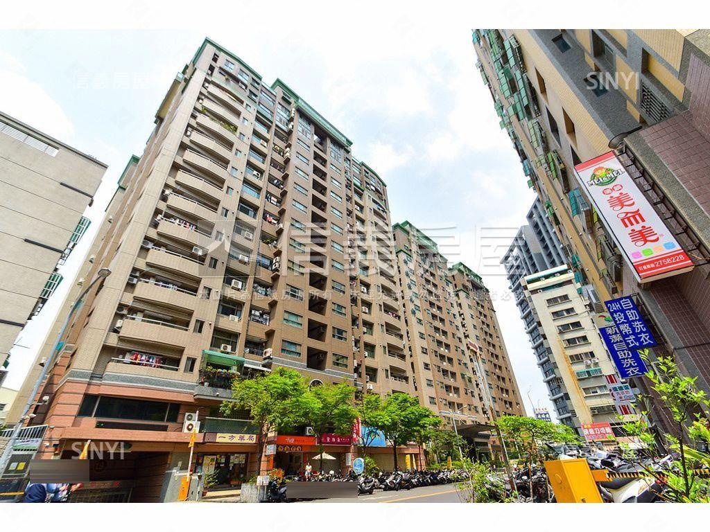 公園芳鄰美裝兩房房屋室內格局與周邊環境