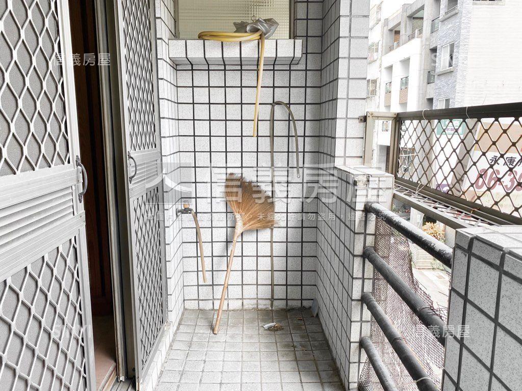 近市醫有電梯大四房房屋室內格局與周邊環境
