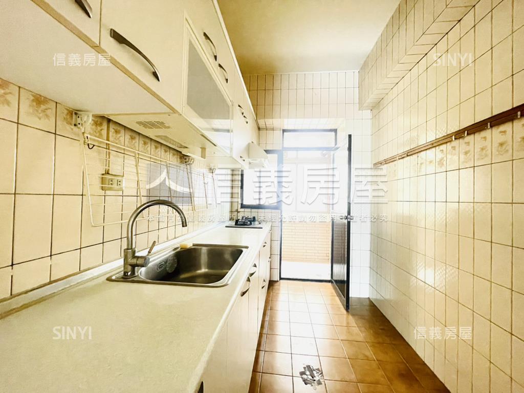 太子東都四房★一層一戶房屋室內格局與周邊環境