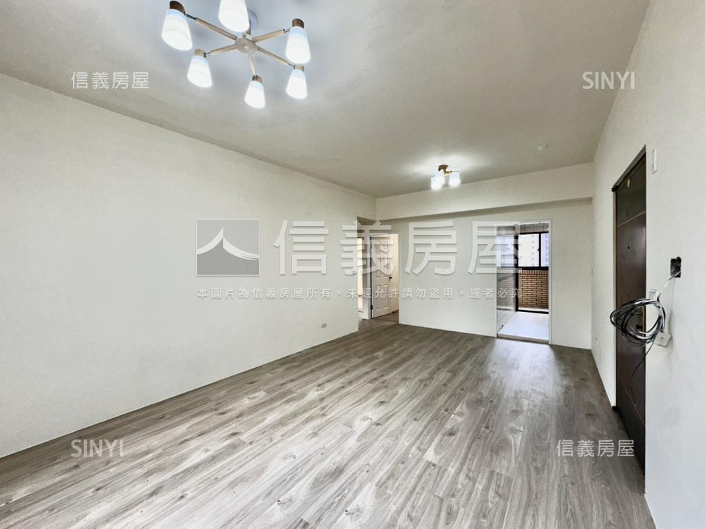 世界花園高樓層全新裝潢房屋室內格局與周邊環境