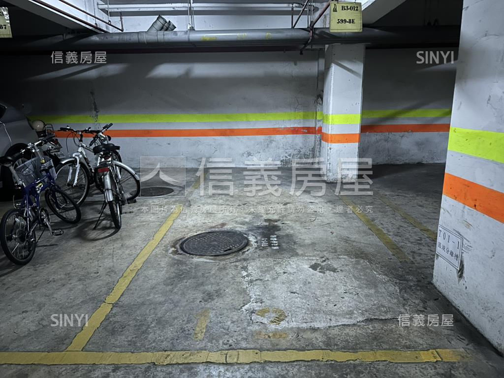 世界花園高樓層全新裝潢房屋室內格局與周邊環境