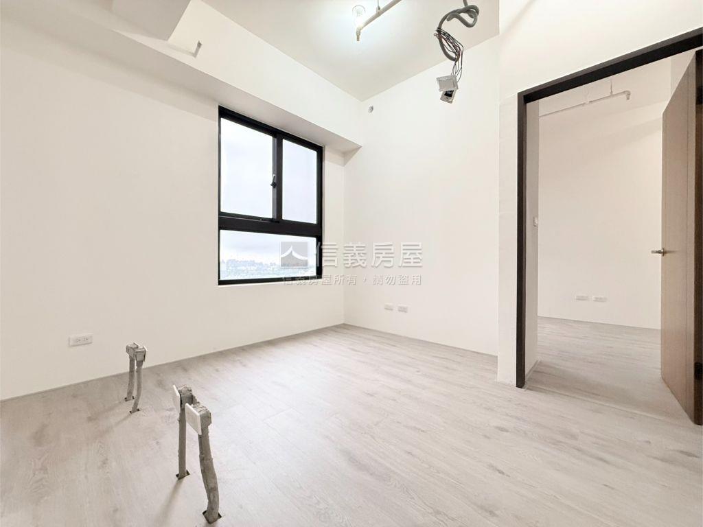 Ａ２０綻高樓景觀有車位房屋室內格局與周邊環境