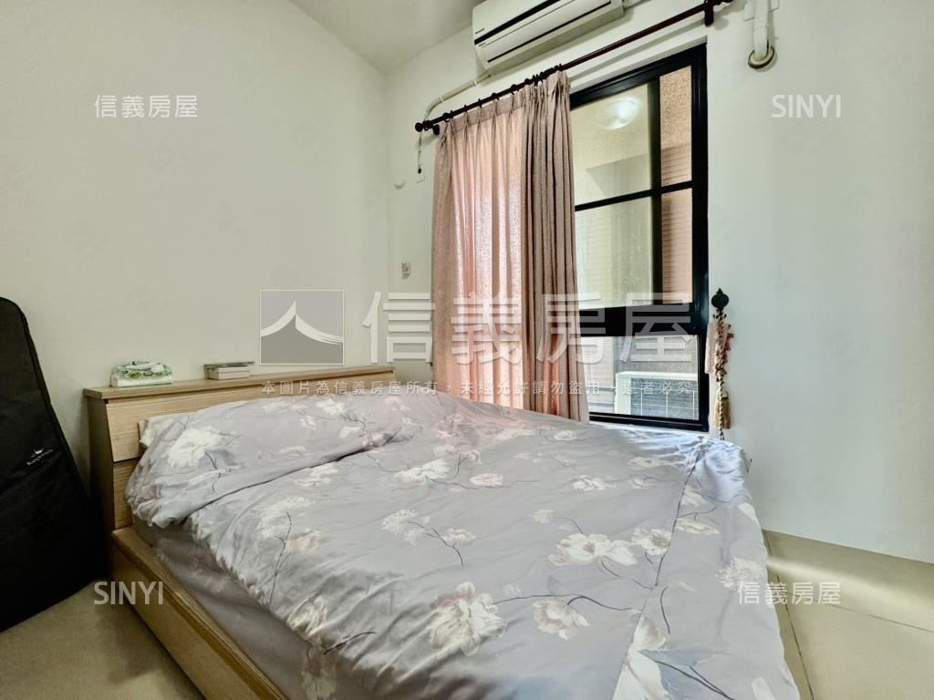 稀有釋出文化翡翠４房平車房屋室內格局與周邊環境