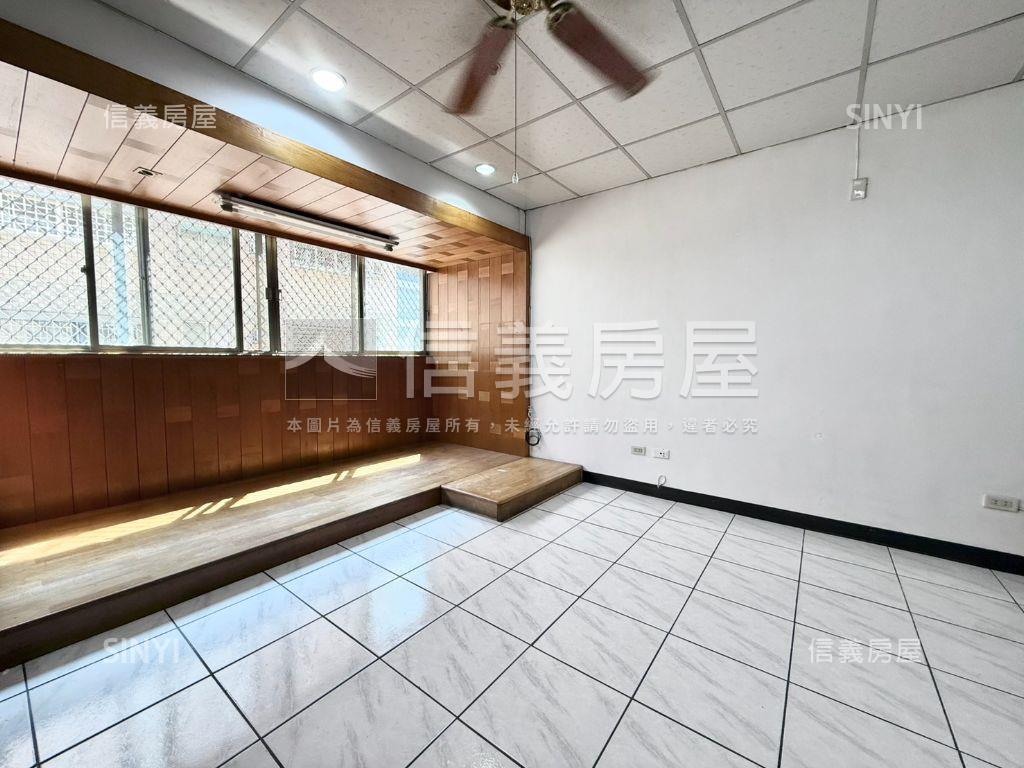 西屯低總價！高樓採光三房房屋室內格局與周邊環境