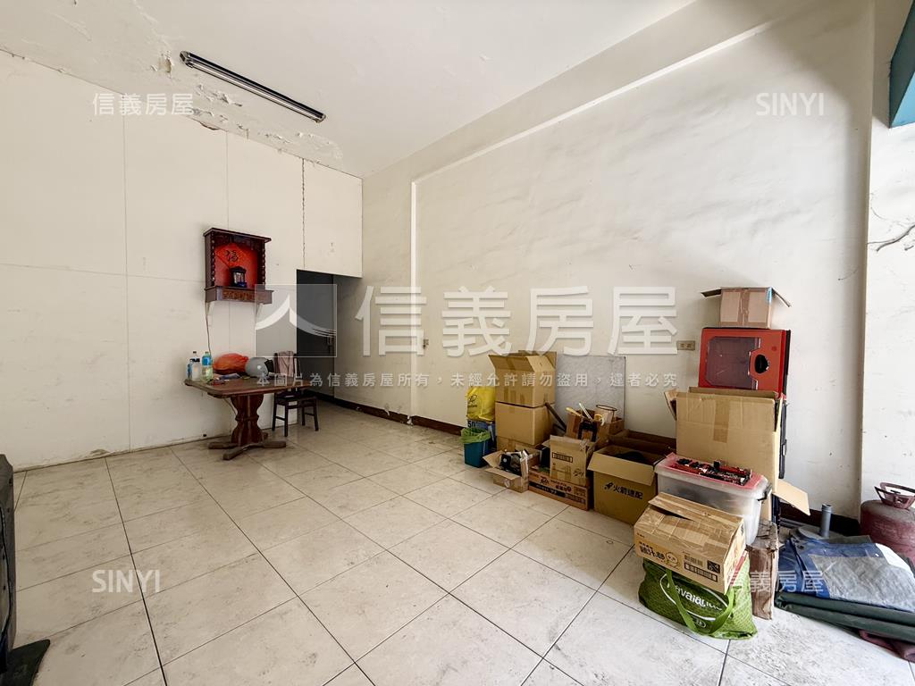 店長強推⭐騎樓正街透天房屋室內格局與周邊環境
