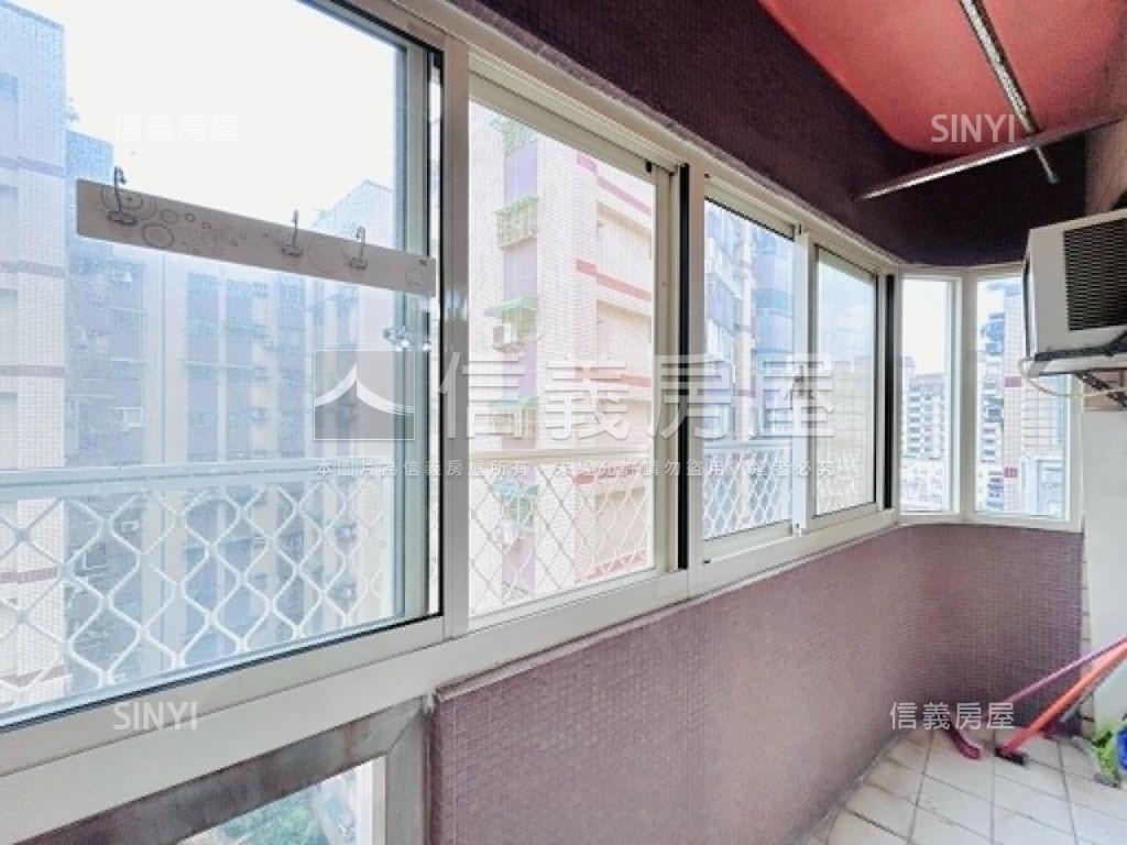 近中路建國國宅美３房房屋室內格局與周邊環境