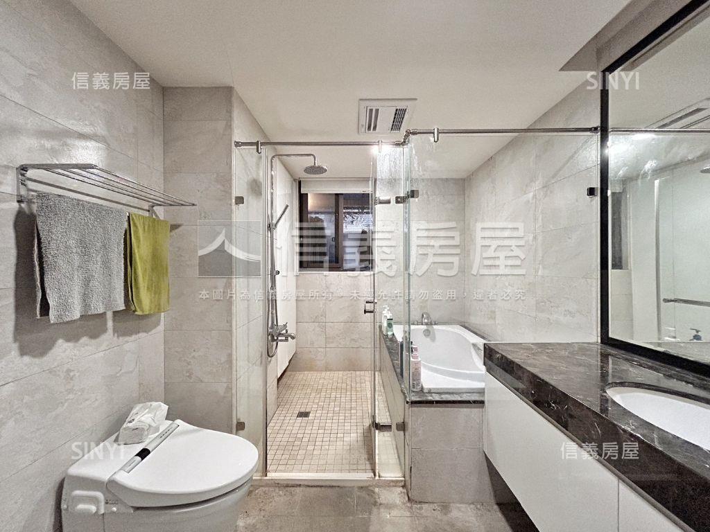 Ａ９世界首席２５樓豪邸房屋室內格局與周邊環境