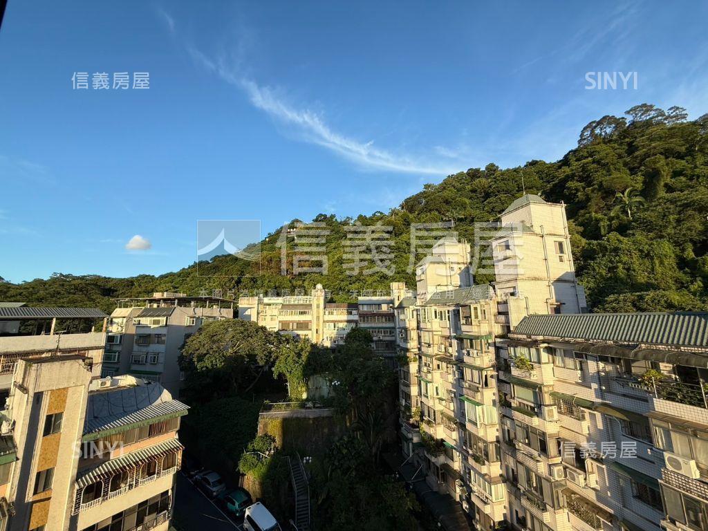 景美四房雙車位房屋室內格局與周邊環境