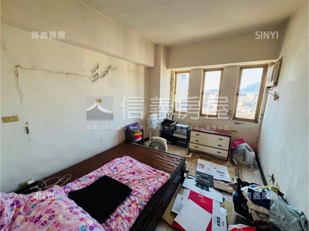 高樓景觀舒適三房房屋室內格局與周邊環境