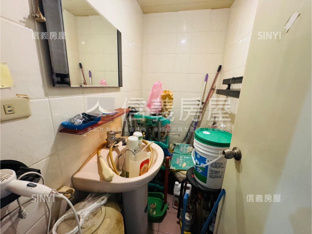 高樓景觀舒適三房房屋室內格局與周邊環境