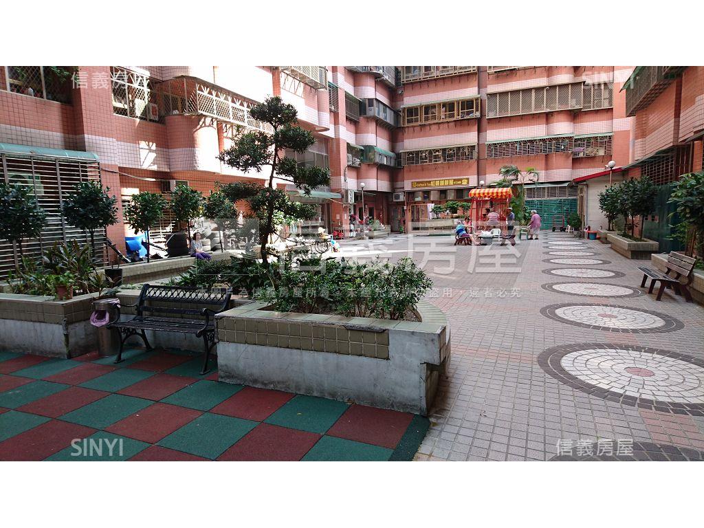 高樓景觀舒適三房房屋室內格局與周邊環境