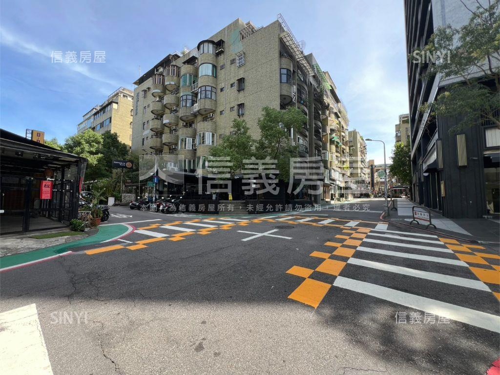 忠孝敦化邊間２樓房屋室內格局與周邊環境