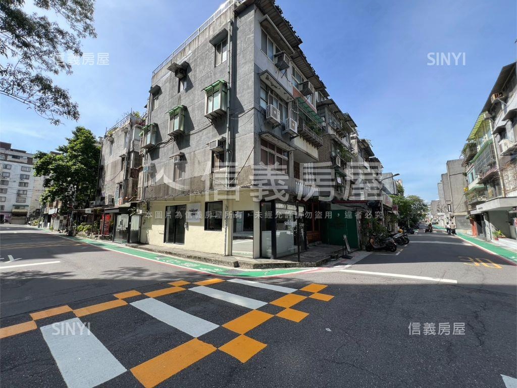 忠孝敦化邊間２樓房屋室內格局與周邊環境