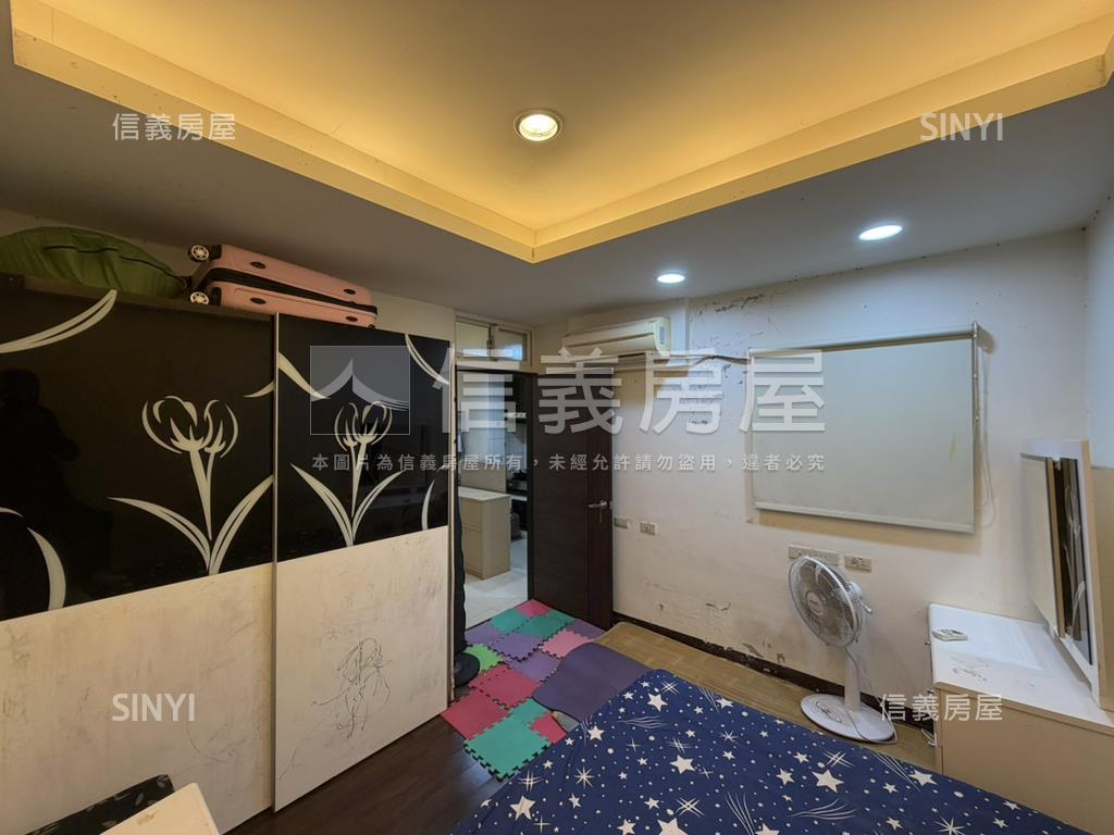 麟光捷運二樓低總兩房房屋室內格局與周邊環境