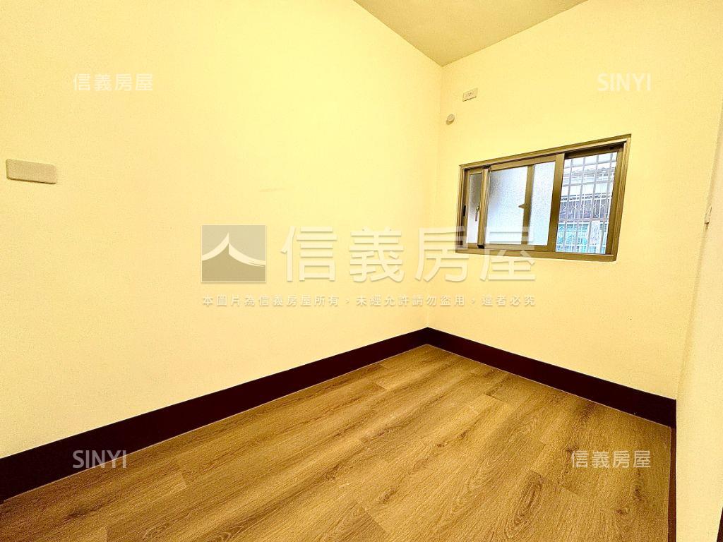 全屋翻新大空間１＋２樓店房屋室內格局與周邊環境