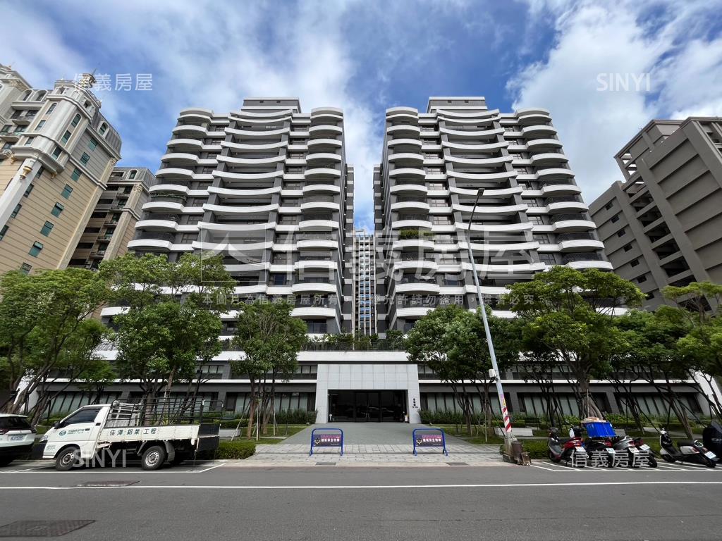春城韻稀有黃金店面房屋室內格局與周邊環境
