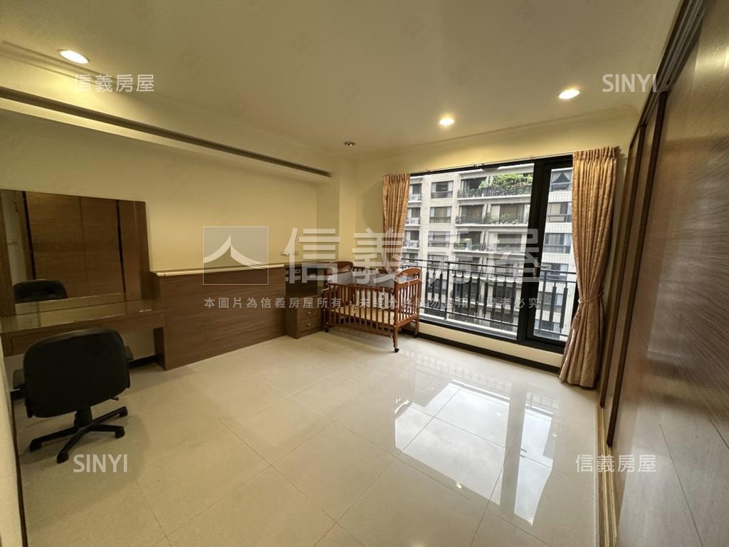 藝文竹城大和發財屋雙車位房屋室內格局與周邊環境