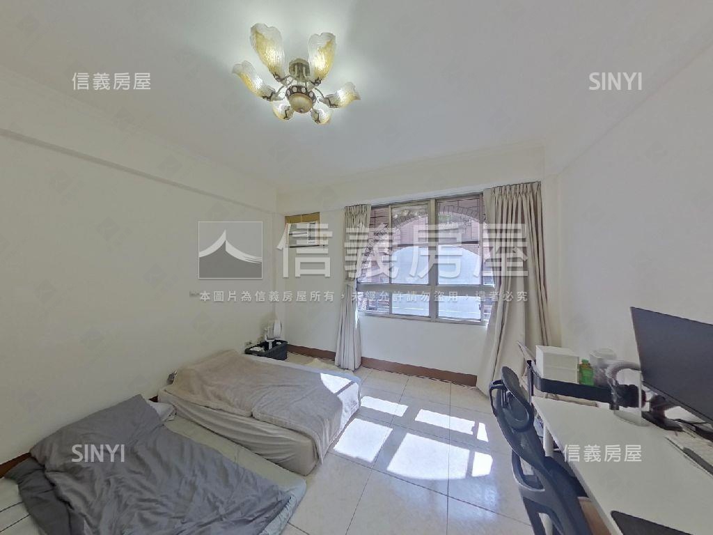 河堤社區稀有別墅房屋室內格局與周邊環境