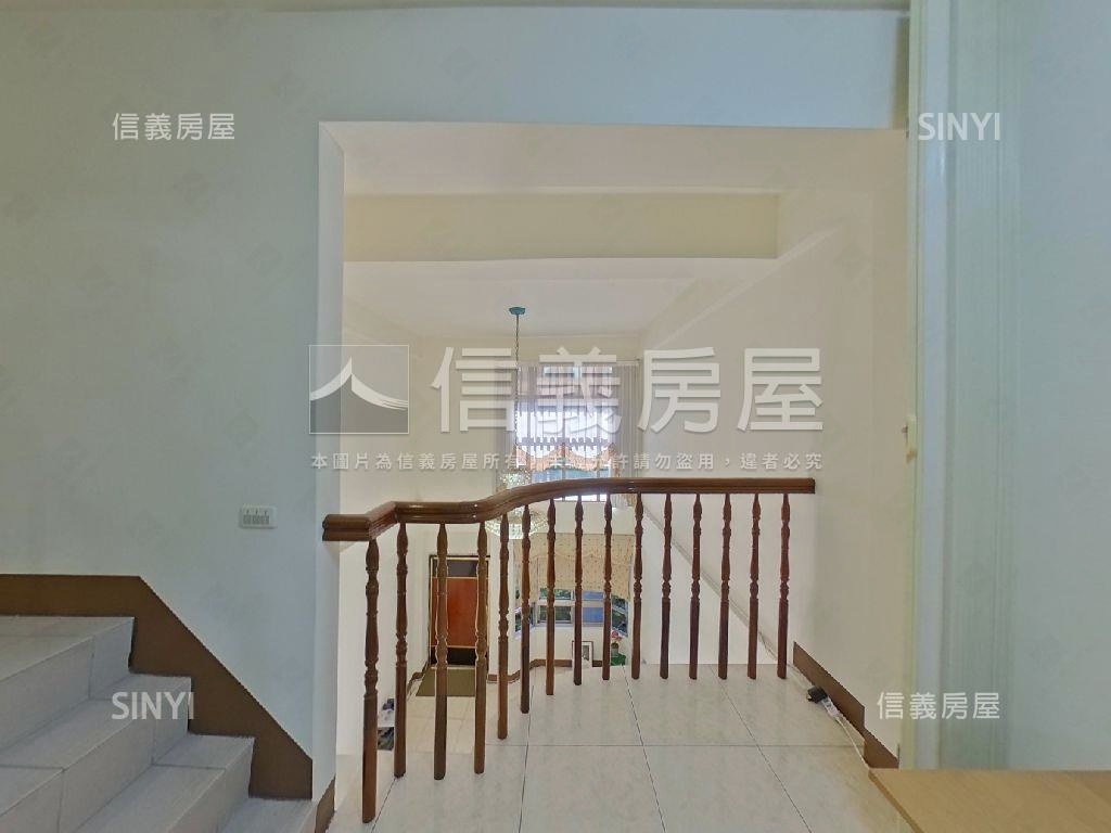 河堤社區稀有別墅房屋室內格局與周邊環境