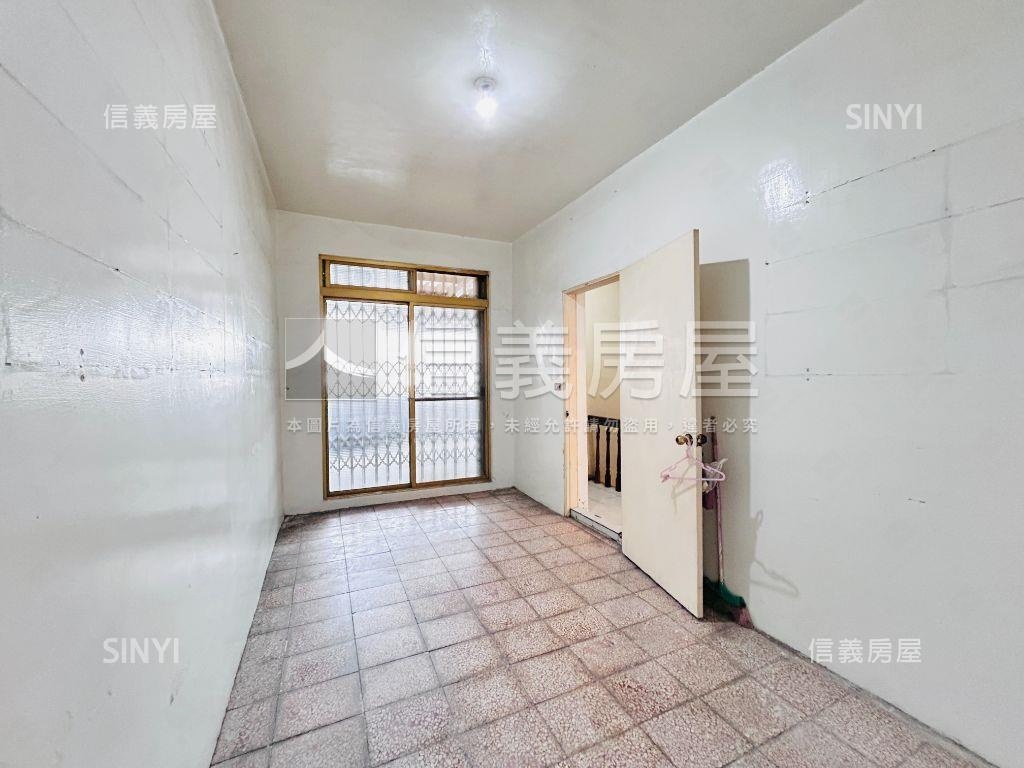 龍安生活圈美透天房屋室內格局與周邊環境