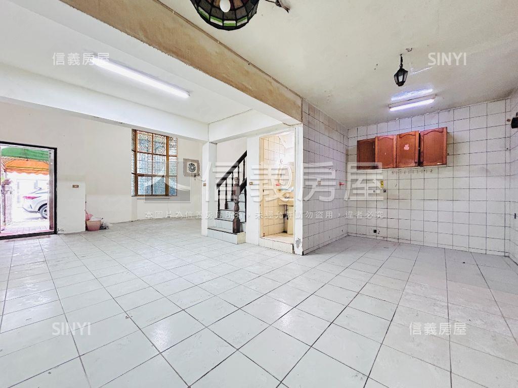 龍安生活圈美透天房屋室內格局與周邊環境