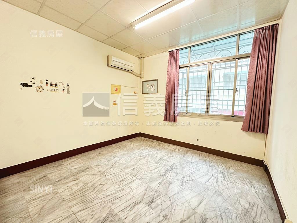 近空中鳳城住商用優質透店房屋室內格局與周邊環境