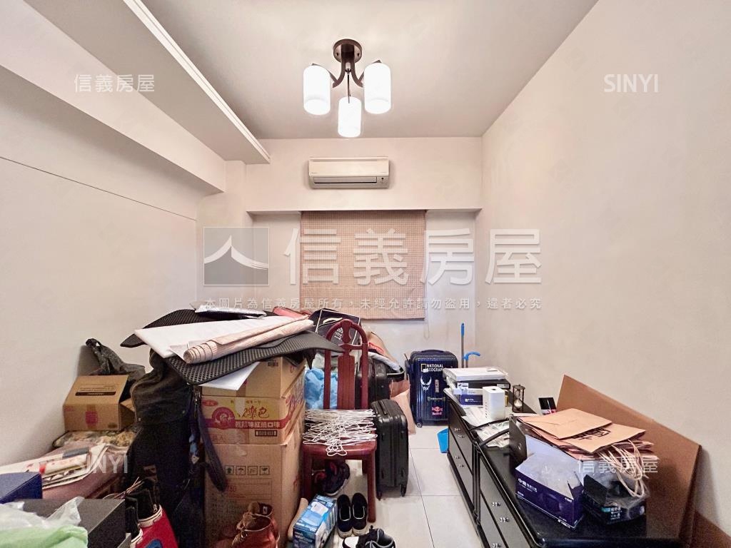 採光方正三房車位房屋室內格局與周邊環境
